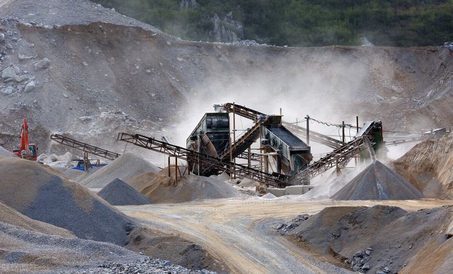 众瓴砂石资讯：细沙回收一体机砂石生产线设备之一，干久的都知道(图1)