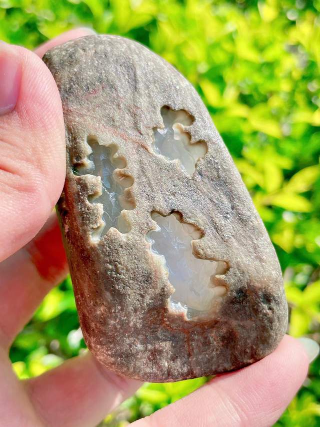 健康玩翡翠：原石的砂与种质到底有什么关系？(图3)