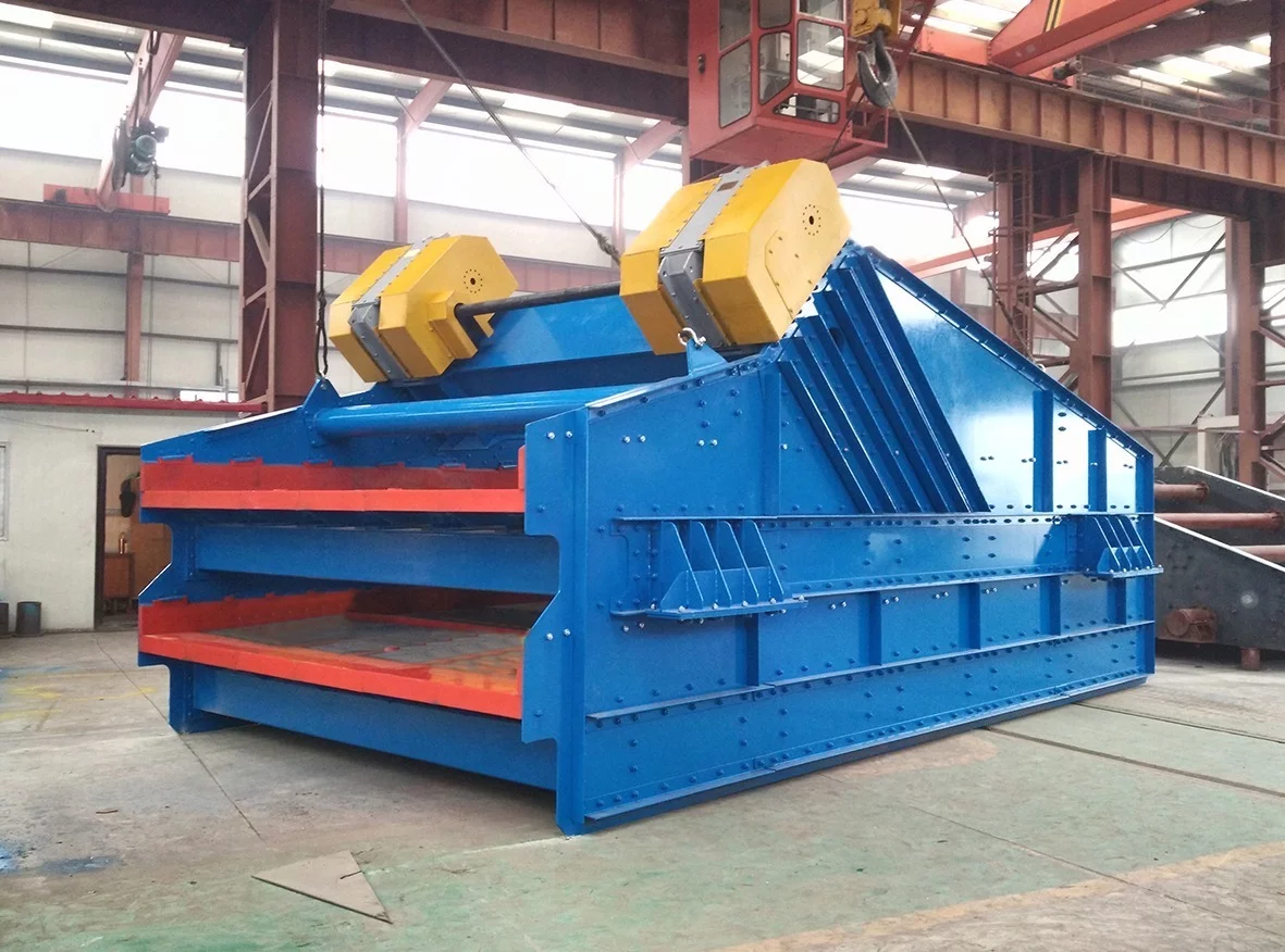 2LBS系列箱式激振器大型直线振动筛(图1) 2LBS系列箱式激振器大型直线振动筛(图1)