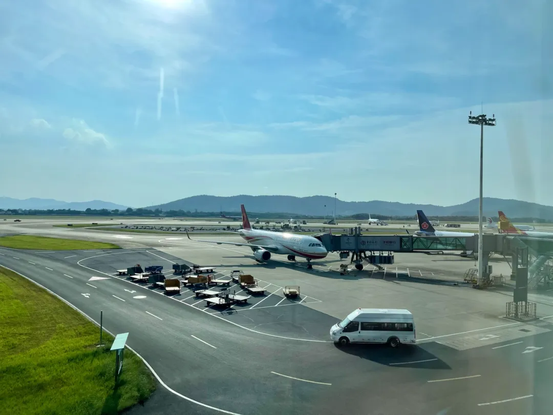 南宁机场过夜停车场怎么收费，南宁机场停车三天多少钱(图1)