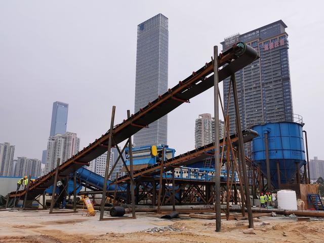 想要多快好省处理泥浆？那就来试试这台泥浆脱水机(图1)