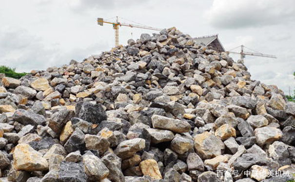 花岗岩制砂可行吗？投资一条这样的生产线要多少资金？(图1)