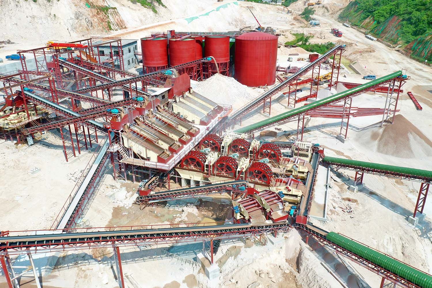 喜讯！又一条时产1000吨精品机制砂生产线顺利投产(图6)