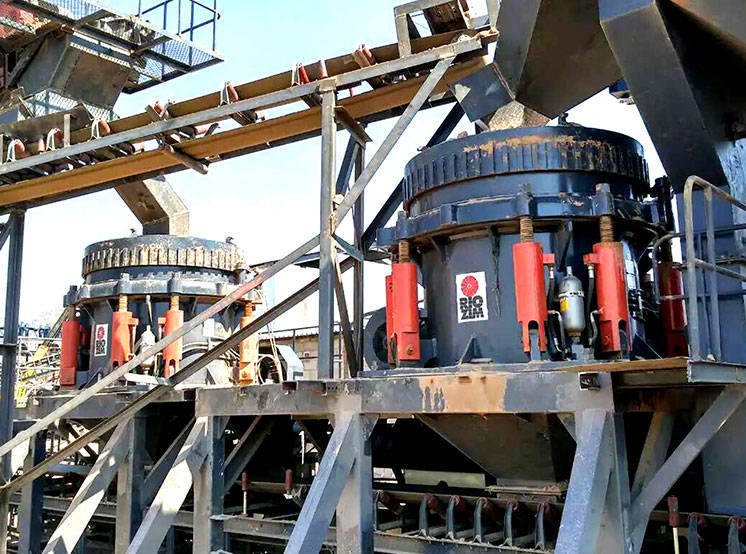 穿越“死亡之海”的新疆沙漠公路即将建成！砂石骨料功不可没(图9)