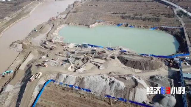 央视调查黄河支流生态：作坊排污砂厂滥采，河长成虚设(图9)