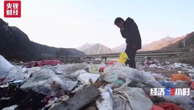 一夜之间，黄河支流变色！化工污水蔓延40公里，说好的河长呢…(图6)