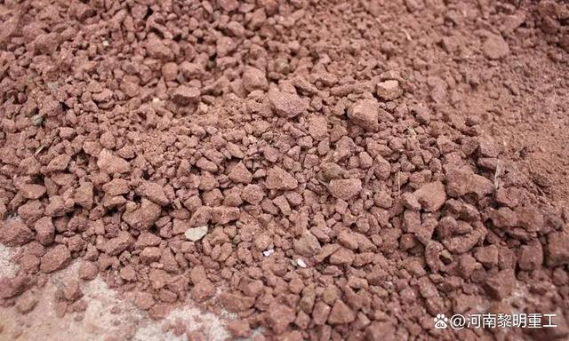 风化石和风化砂有区别吗？风化石制砂的工艺流程是什么？(图1)