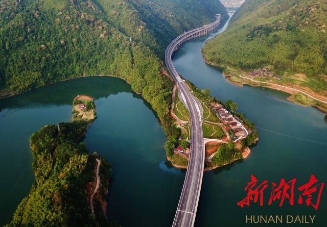 绥宁：奋进七十载绿洲展华彩(图4)