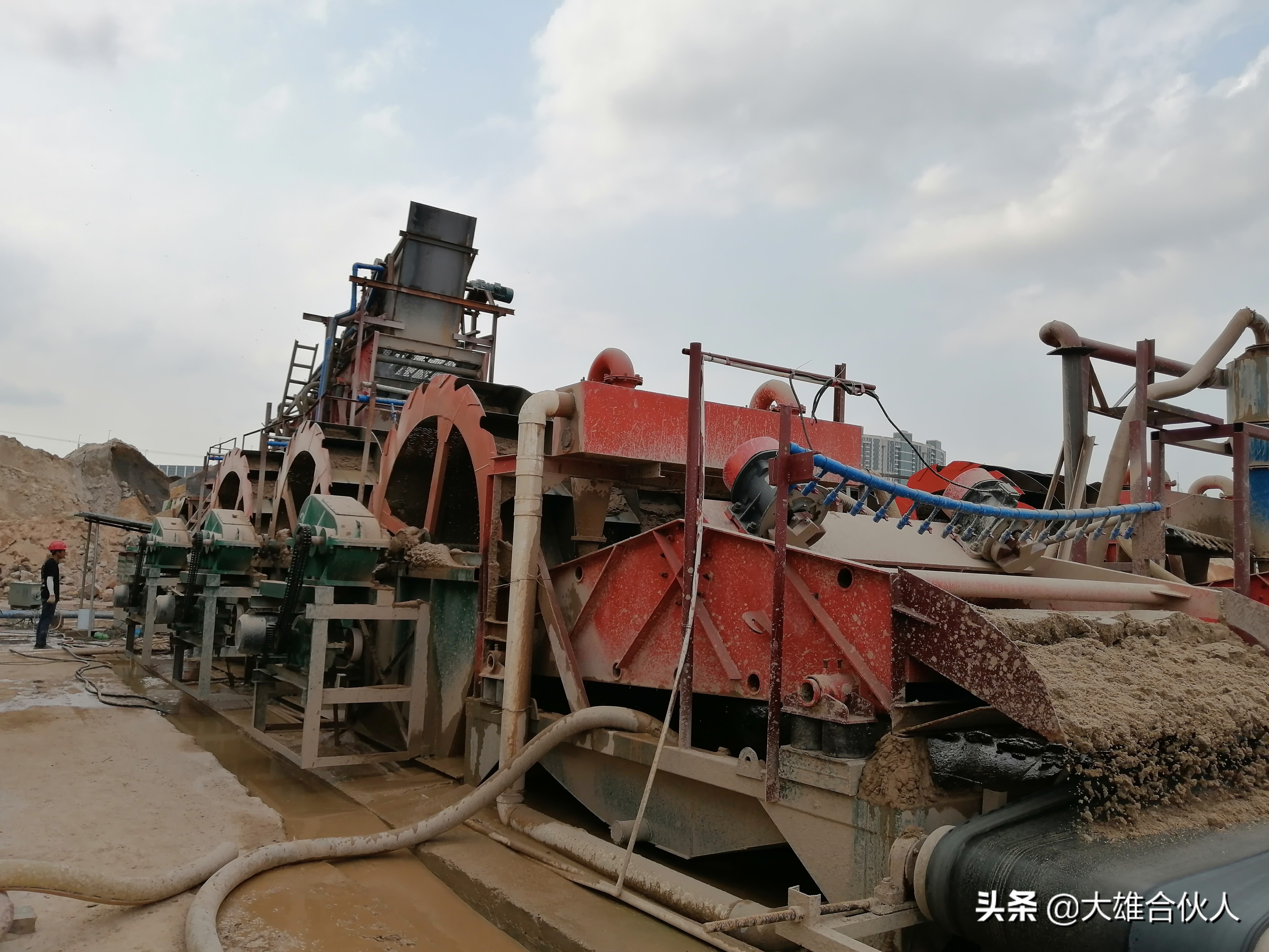 湖北洗砂场配套污水处理设备带式压滤机(图8)