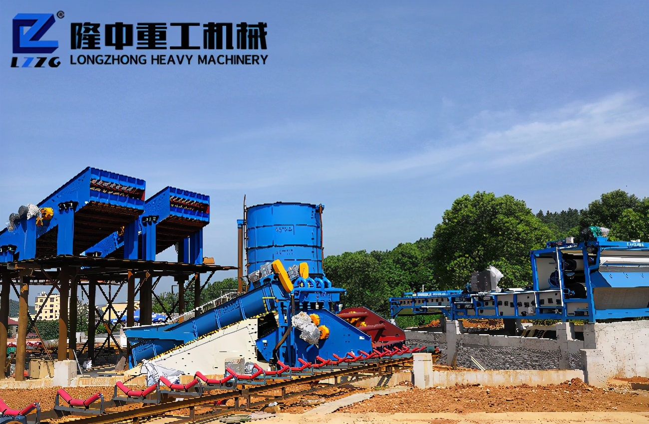 隆中节能环保型螺旋洗砂机,为你创造更多效益(图1) 隆中节能环保型螺旋洗砂机,为你创造更多效益(图1)