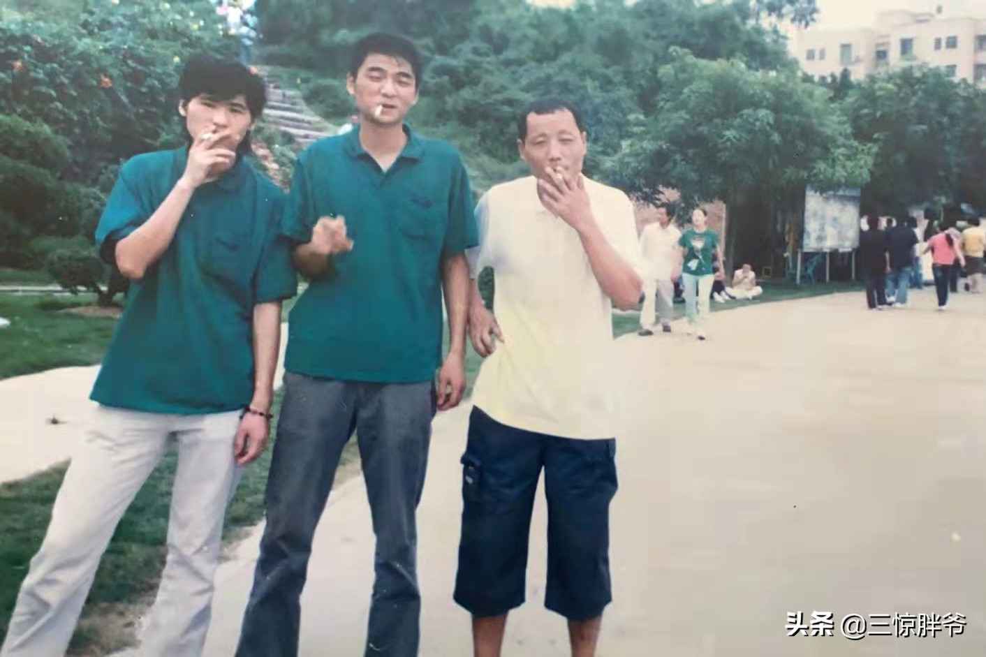 深圳往事：工厂堪称女儿国，男孩只要胆子大，身边桃花朵朵开(图1)