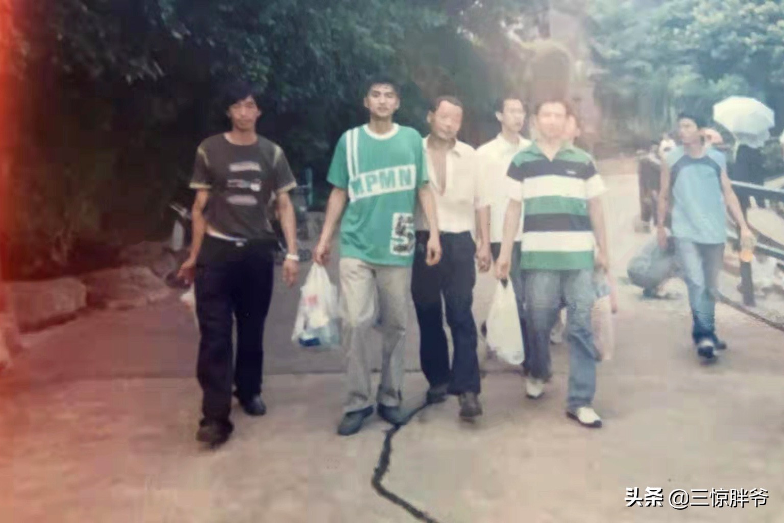 深圳往事：工厂堪称女儿国，男孩只要胆子大，身边桃花朵朵开(图5)