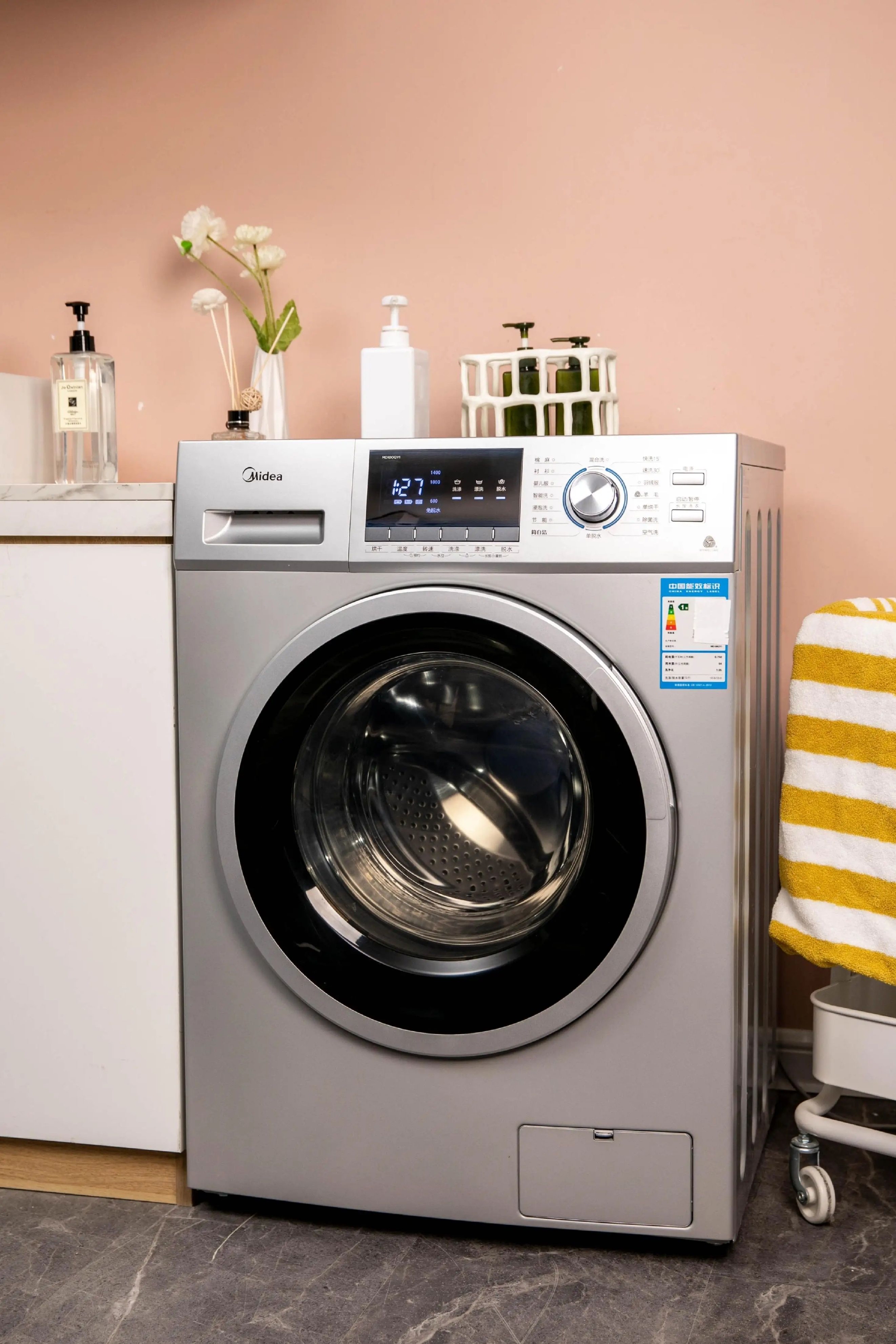 滚筒洗衣机风靡一时，现在却被人嫌弃，不解决这些问题终将被淘汰(图8)