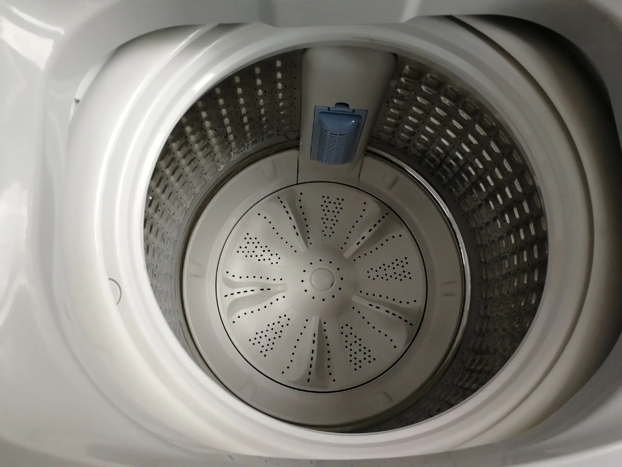 滚筒洗衣机风靡一时，现在却被人嫌弃，不解决这些问题终将被淘汰(图12)