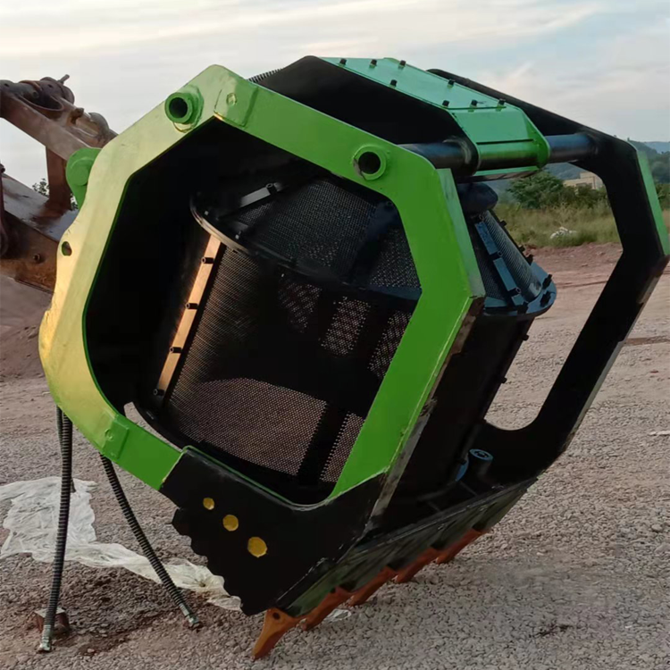 滚筒液压I56筛分挖斗Z4Z6建筑垃圾I872筛分处理设备(图2) 滚筒液压I56筛分挖斗Z4Z6建筑垃圾I872筛分处理设备(图2)