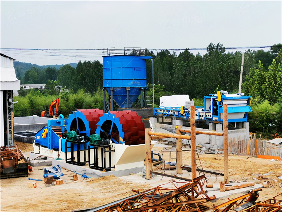 机制砂生产线都要什么设备？洗砂机械设备型号有哪些？(图1)