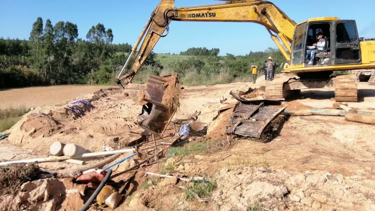 儋州市利剑行动重拳打击非法洗沙场(图22)