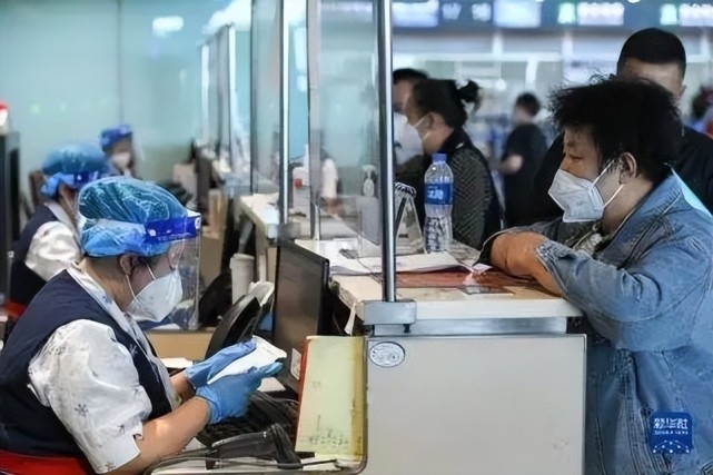 哈尔滨机场停车场24小时收费标准，哈尔滨机场停车五天多少钱(图3)