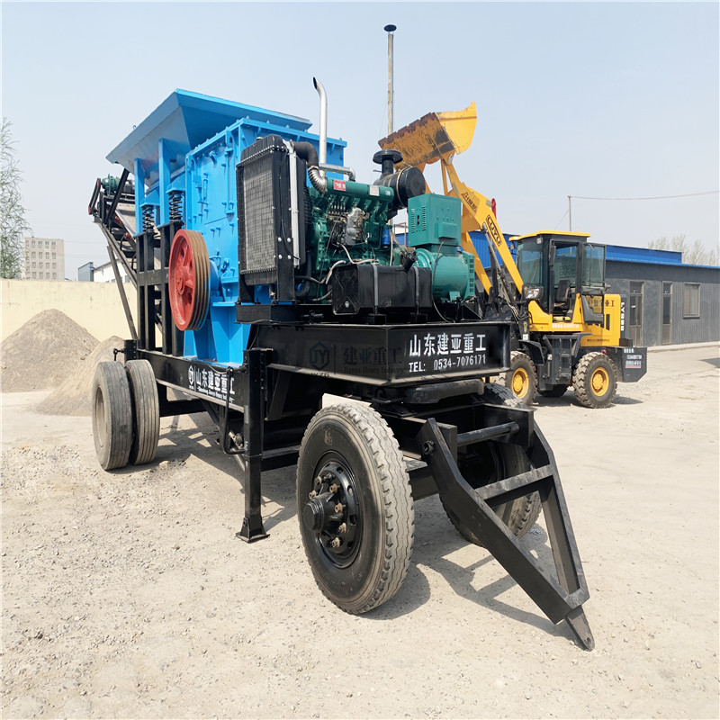 机器一响黄金万两-移动制砂机(图1)