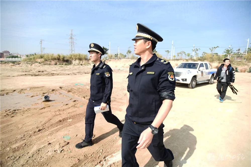 机敏“猎人”！他从路边水印“嗅”出线索，智斗非法洗砂场(图2)