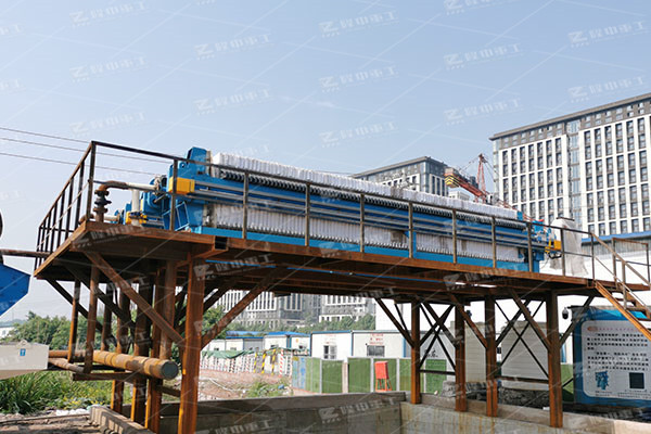 洗砂压滤机常见造成滤布受损的原因(图2) 洗砂压滤机常见造成滤布受损的原因(图2)