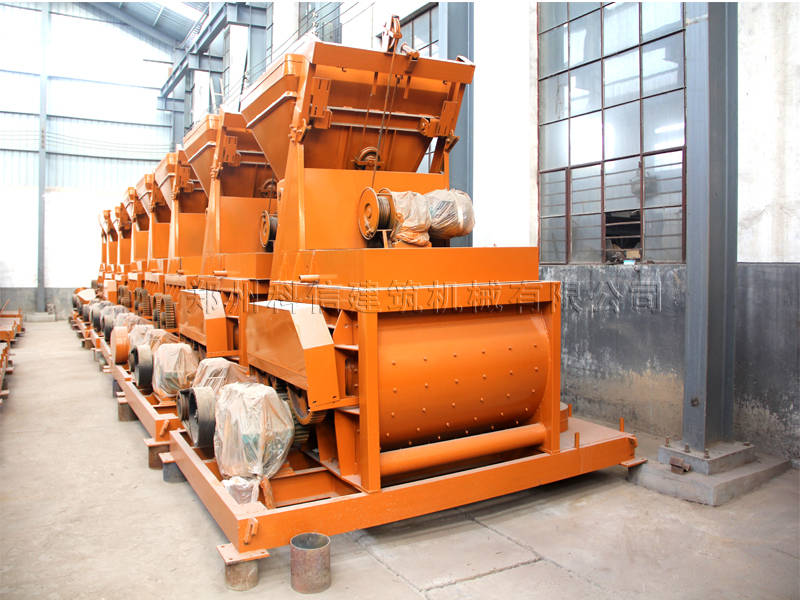 混凝土搅拌站搅拌机设备的维护要点，搅拌系统保养看下面4点(图1)