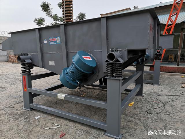 细沙筛选是选滚筒筛好还是振动筛好呢?(图2) 细沙筛选是选滚筒筛好还是振动筛好呢?(图2)