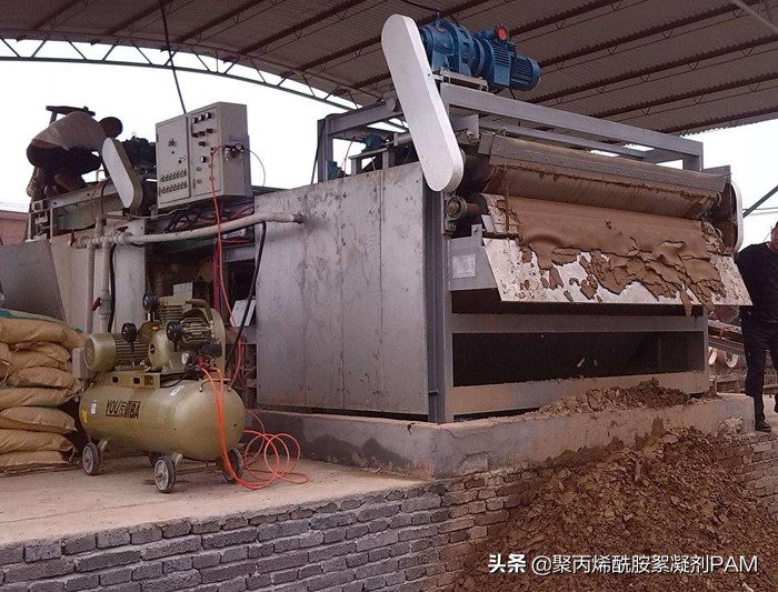 洗砂场污水处理需要使用聚合氯化铝PAC作为絮凝剂吗？(图3)