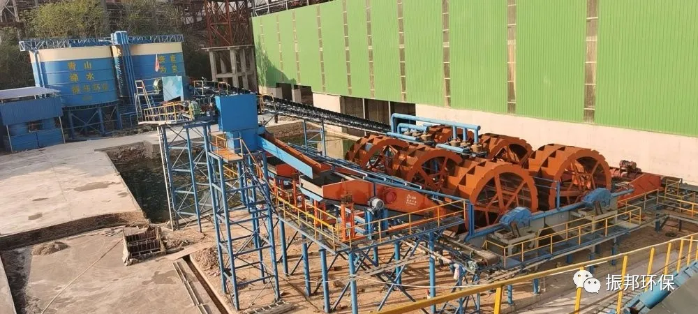 泉州振邦环保在湖北,时产千吨级的骨料水洗生产线已正式投产(图6) 泉州振邦环保在湖北,时产千吨级的骨料水洗生产线已正式投产(图6)