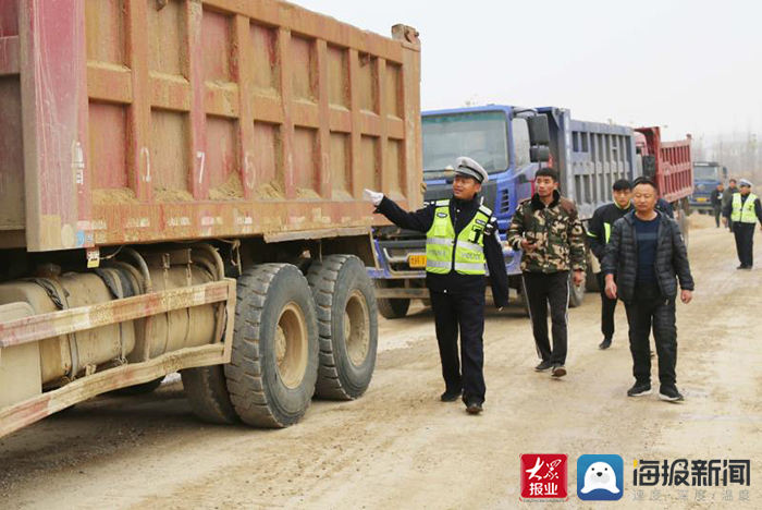 关口前移新泰市开展整治超载超限大货车及重污染车辆专项行动(图3)