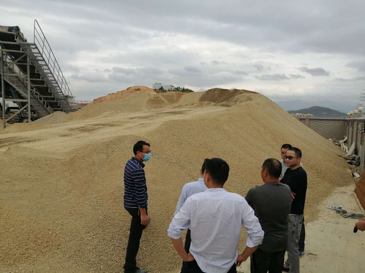 2020年办一个小型环保达标的洗沙厂需要多少钱(图1)