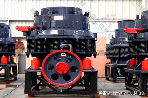 花岗岩破碎做石子或者机制砂都需要配置什么设备？(图4)