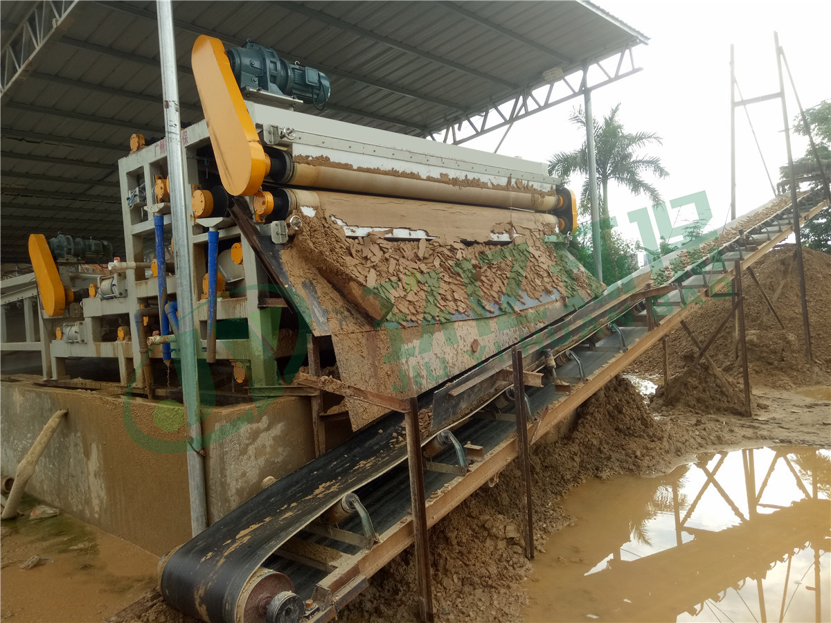 广东河源紫金洗山砂泥浆脱水设备运行效果(图3)