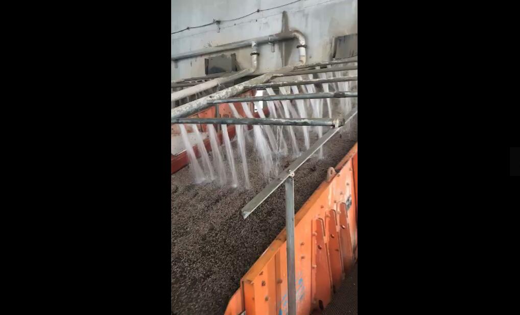 江西石城赣东矿机环保水洗沙机械设备视频轮斗式洗砂机生产视频(图1)