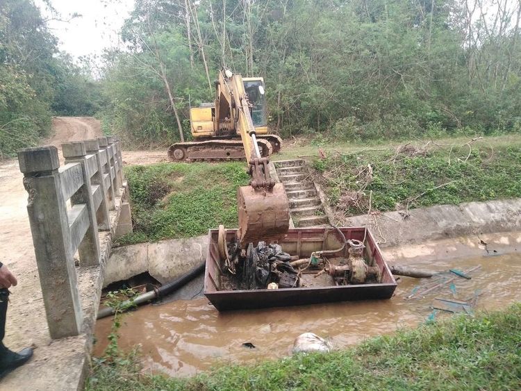 临高县加来农场采取强有力措施，捣毁多个洗砂点(图4)