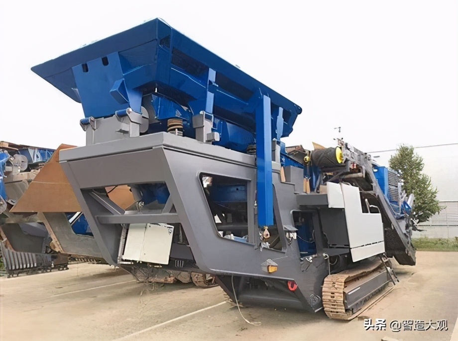 建筑垃圾回收再利用,履带移动式破碎站为什么能更胜一筹?(图2) 建筑垃圾回收再利用,履带移动式破碎站为什么能更胜一筹?(图2)