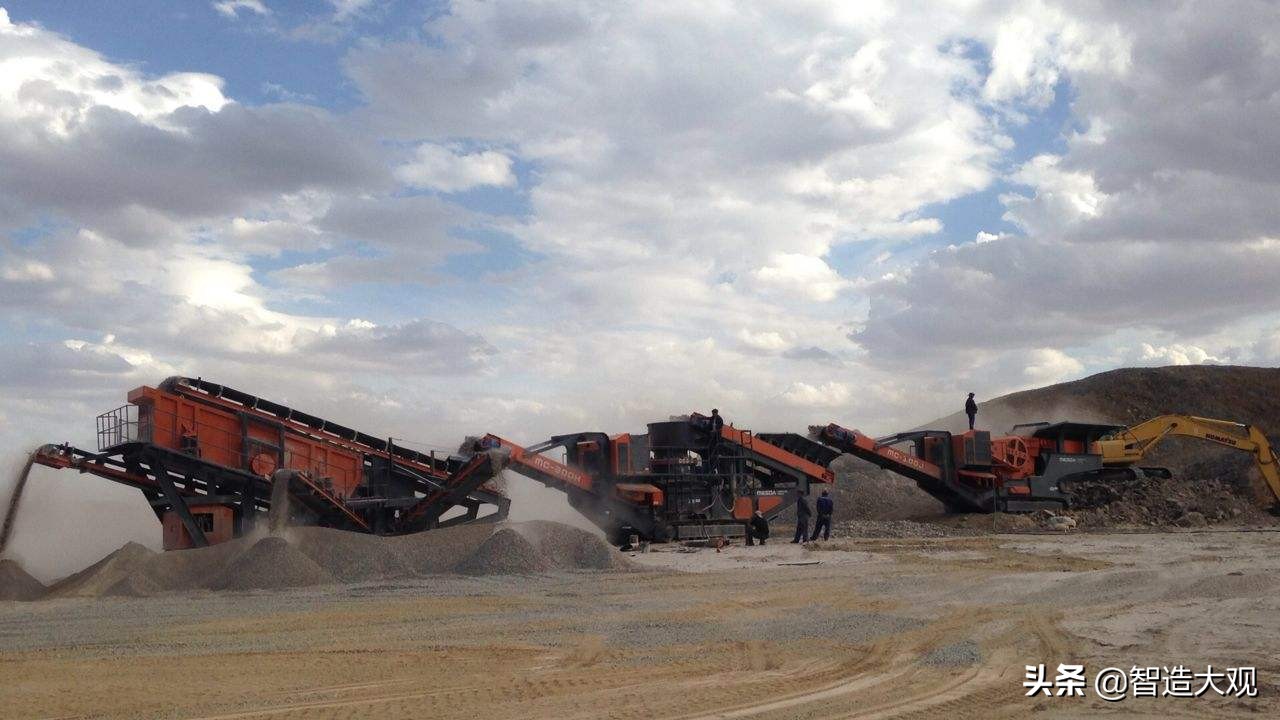 建筑垃圾回收再利用,履带移动式破碎站为什么能更胜一筹?(图4) 建筑垃圾回收再利用,履带移动式破碎站为什么能更胜一筹?(图4)