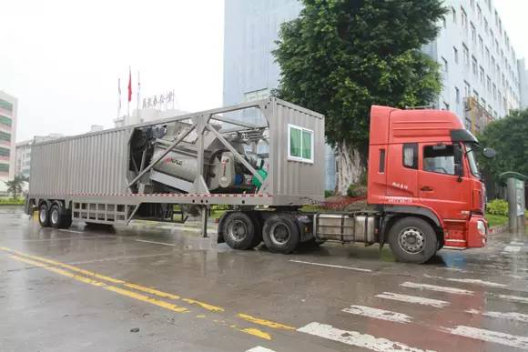 捋一捋南方路机的2015!这十款大型建筑类设备让你惊羡不已!(图8) 捋一捋南方路机的2015!这十款大型建筑类设备让你惊羡不已!(图8)