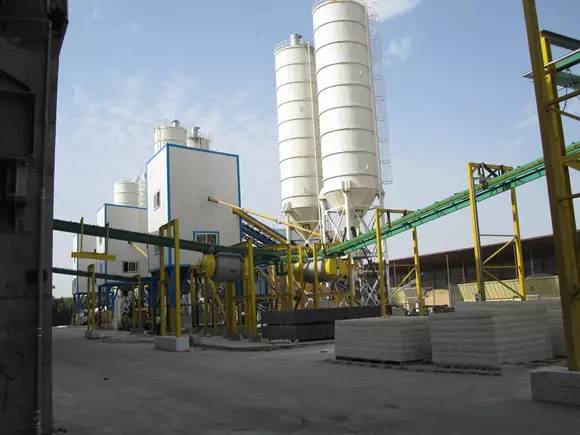 捋一捋南方路机的2015!这十款大型建筑类设备让你惊羡不已!(图18) 捋一捋南方路机的2015!这十款大型建筑类设备让你惊羡不已!(图18)