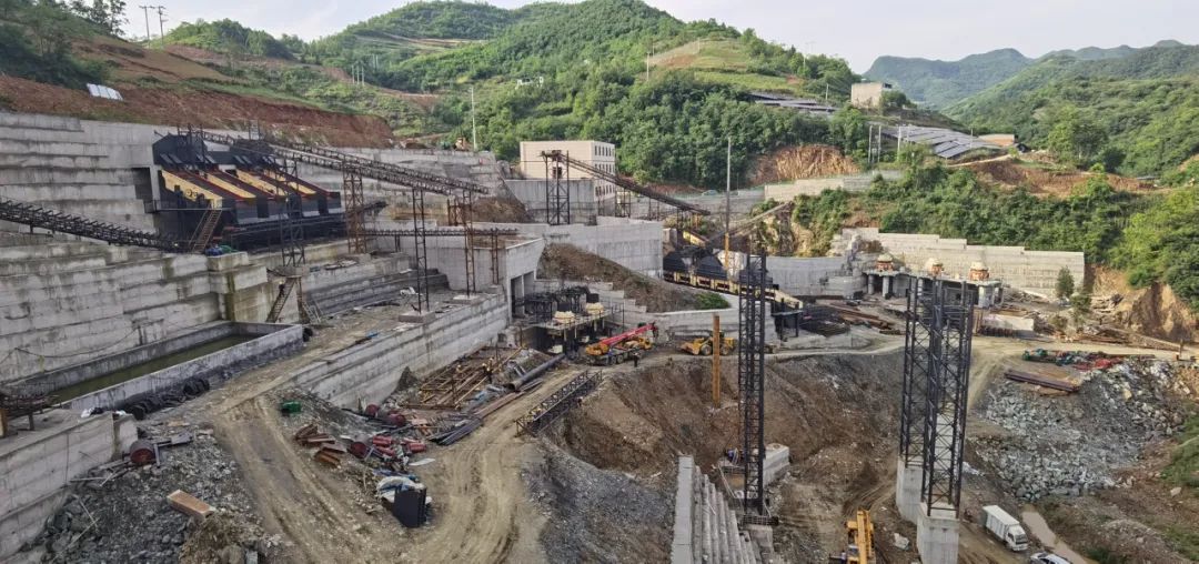 动态｜磊蒙集团助力西十高铁建设(图2)