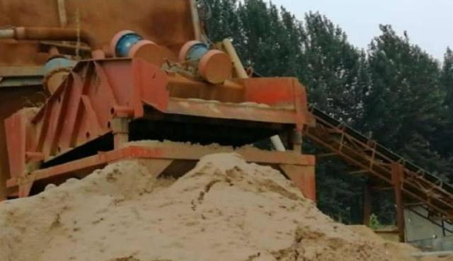 多国爆发“抢沙热潮”，竟有人为此死伤，制砂机解决这尴尬的局面(图1)