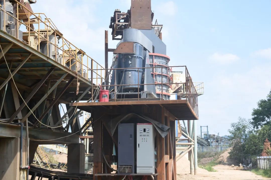 衡阳市朝阳重机有限公司邀您参观第六届广州砂石展!(图30) 衡阳市朝阳重机有限公司邀您参观第六届广州砂石展!(图30)