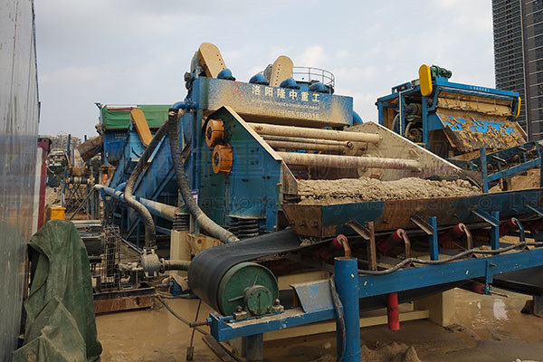 如何处理洗砂机出沙带水的问题？(图2)