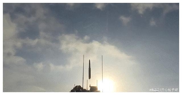 从水面主战力量上来看，2022年中国海军已服役了多少舰艇(图2)