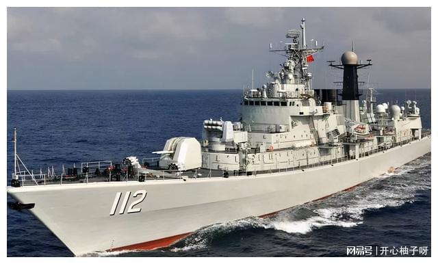 从水面主战力量上来看，2022年中国海军已服役了多少舰艇(图11)