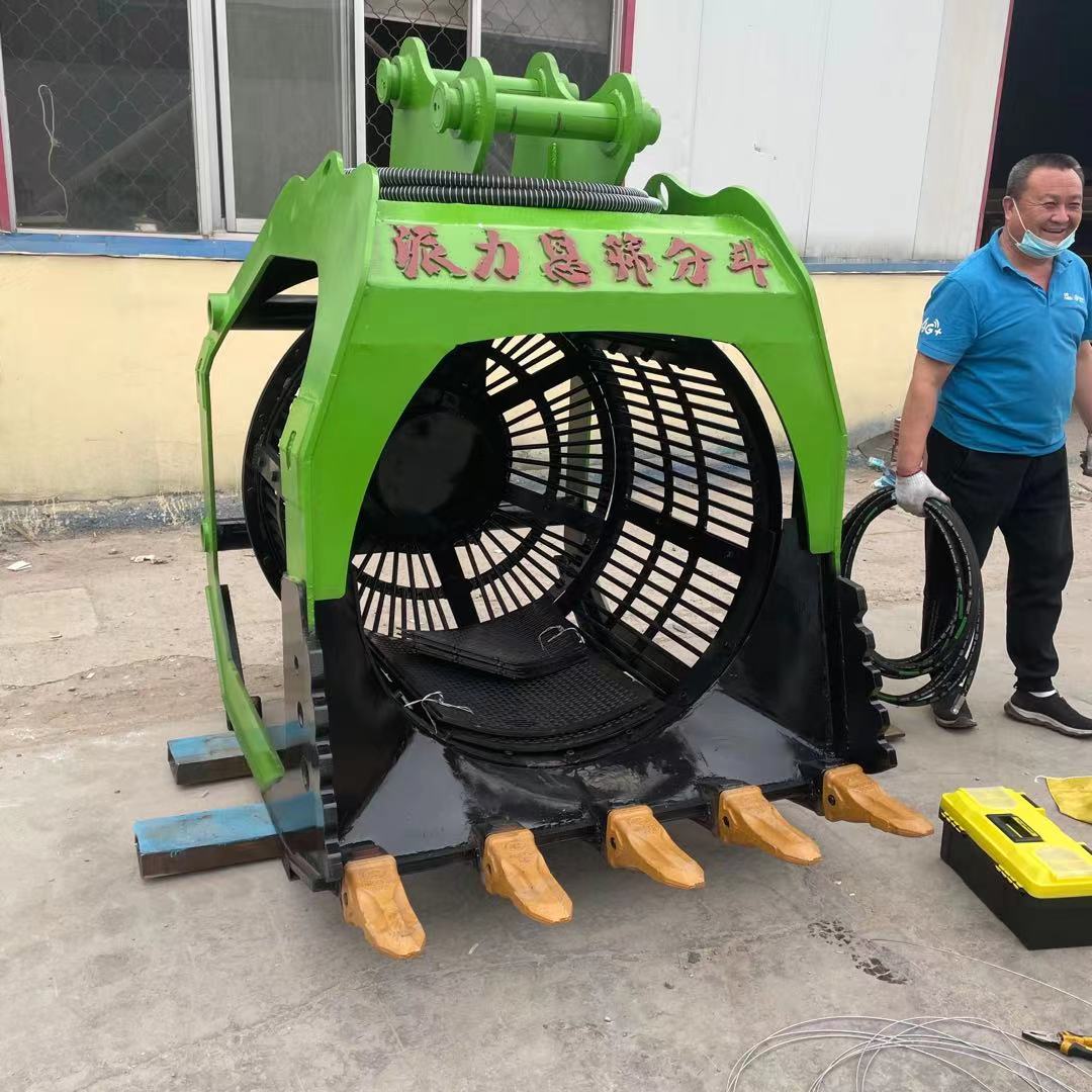 挖机液压旋转鹅卵石筛选筛分斗建筑工地用土石分离筛分斗(图2) 挖机液压旋转鹅卵石筛选筛分斗建筑工地用土石分离筛分斗(图2)