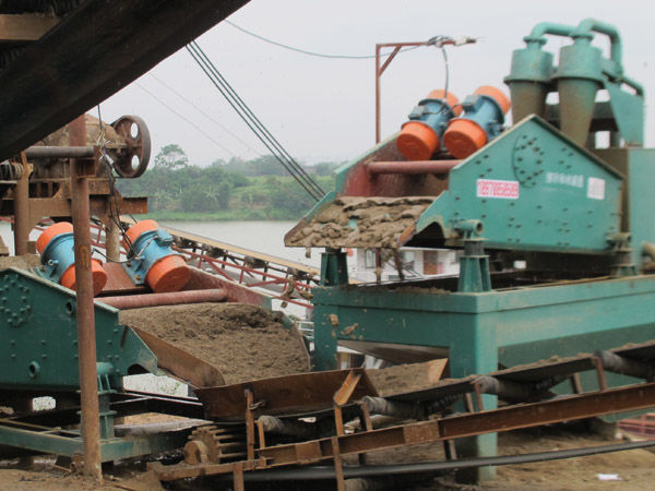 正确发挥细砂回收机性能的使用办法(图2)