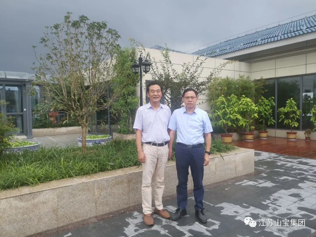 江苏山宝集团：江苏新越沥青精品水洗砂项目设备即将奔赴项目现场(图9)