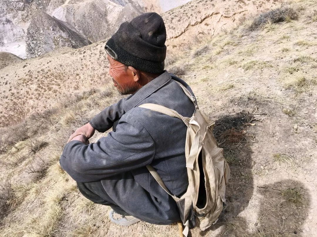 直击甘肃榆中宛川河砂石料开采乱象宛川河道采砂场整顿如旧为哪般(图9)