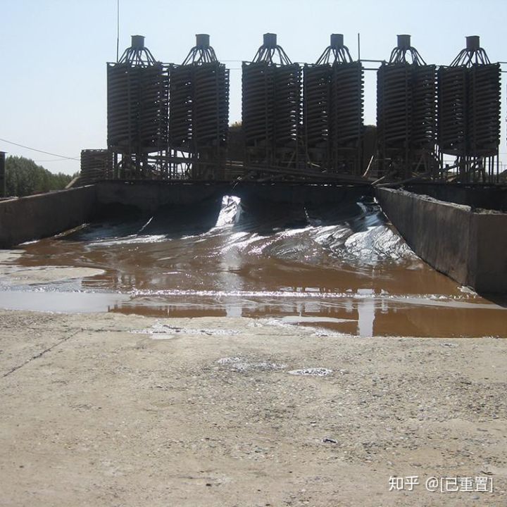 铬矿石洗矿机铬铁矿洗矿机洗铬矿砂的机器(图1)